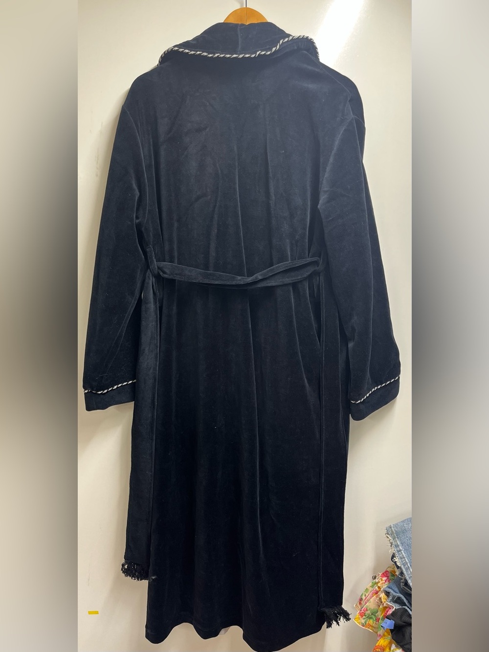 NEW Majestic International MENS belted bathrobe SIZE small medium in navy suede - Picture 3 of 8